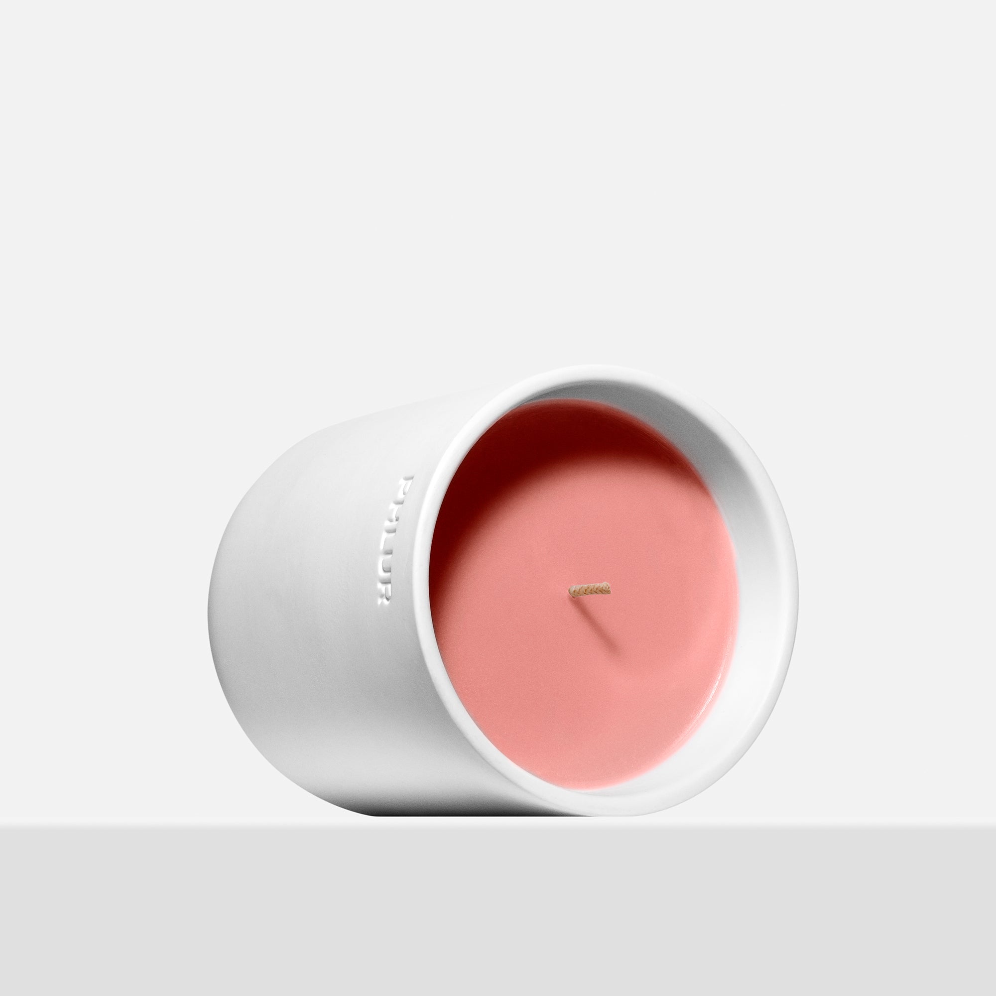 Apricot Privée - Candle image 1